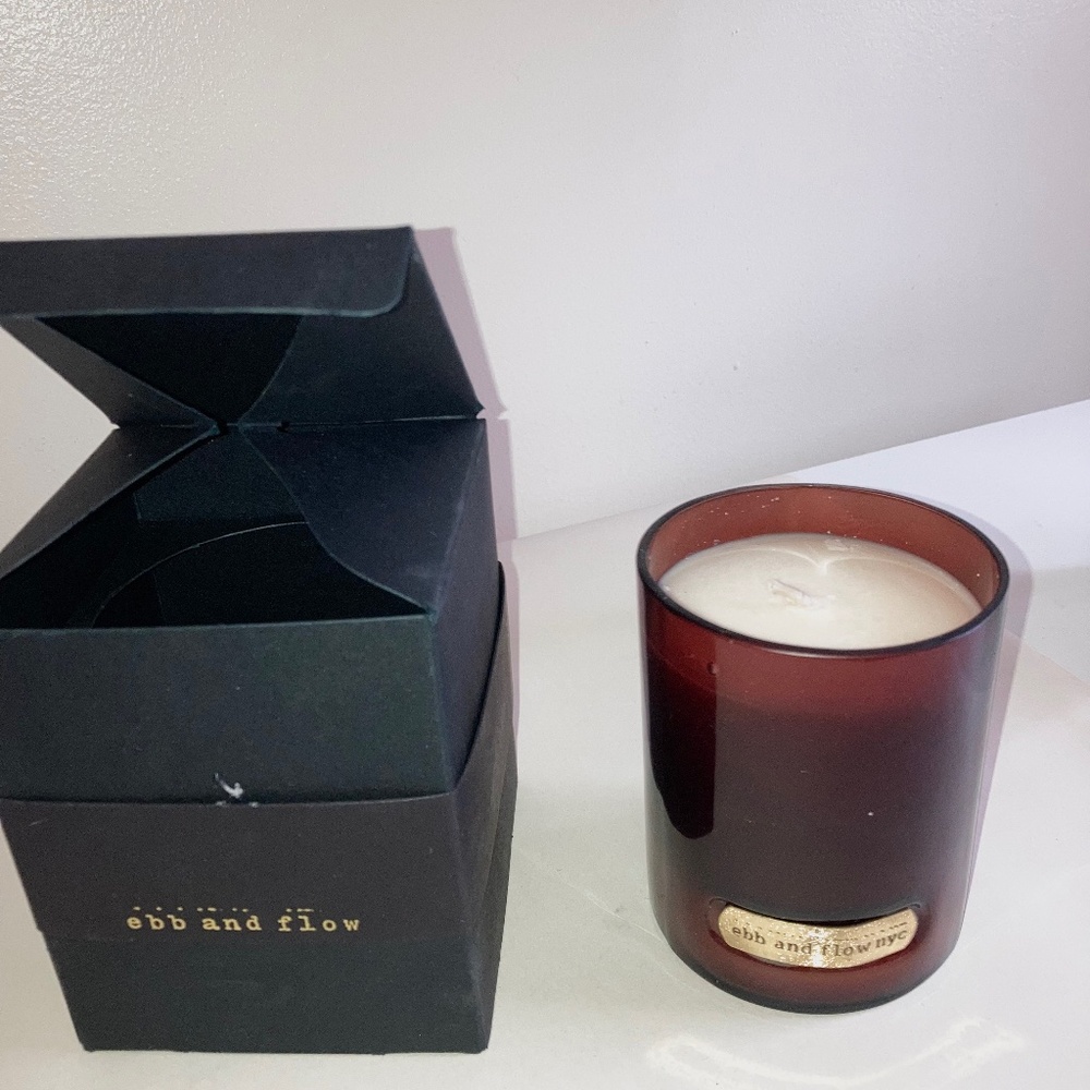 Ebb and Flow Violet Noir Soy Candle 65 HR Burn Time